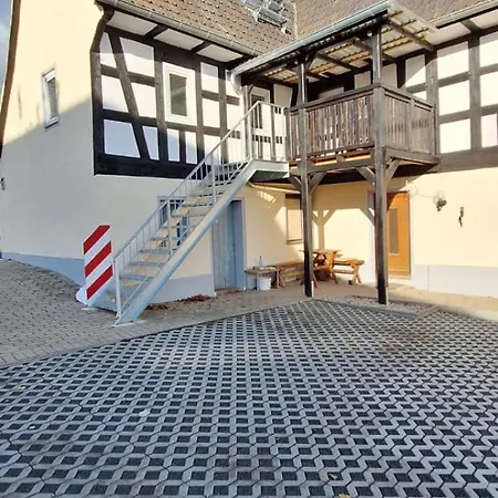 Hauptstr 10- 04603 Remsa *